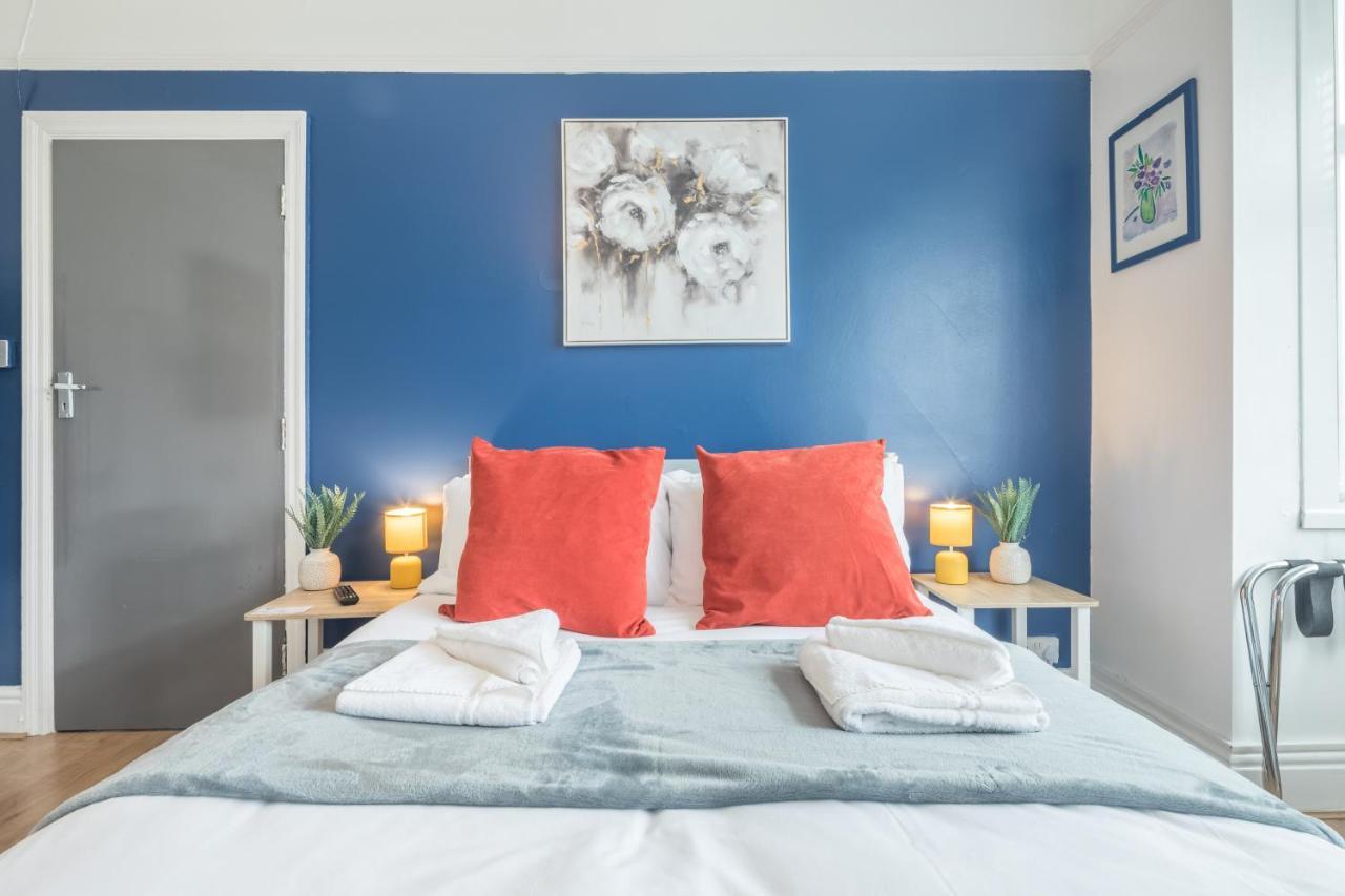 Private Room 4 With Kitchenette By Cb Stays No Minimum Stays Cambridge  Exterior photo